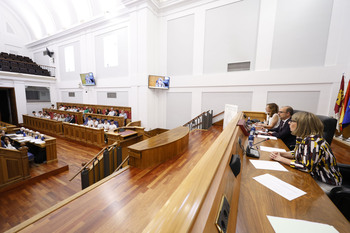 Bellido pide a la juventud que «reconduzca» el debate político